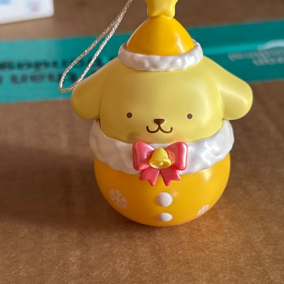 Sanrio Pompompurin Winter Water Sound Bell Ornament Figure - Picture 2 of 8